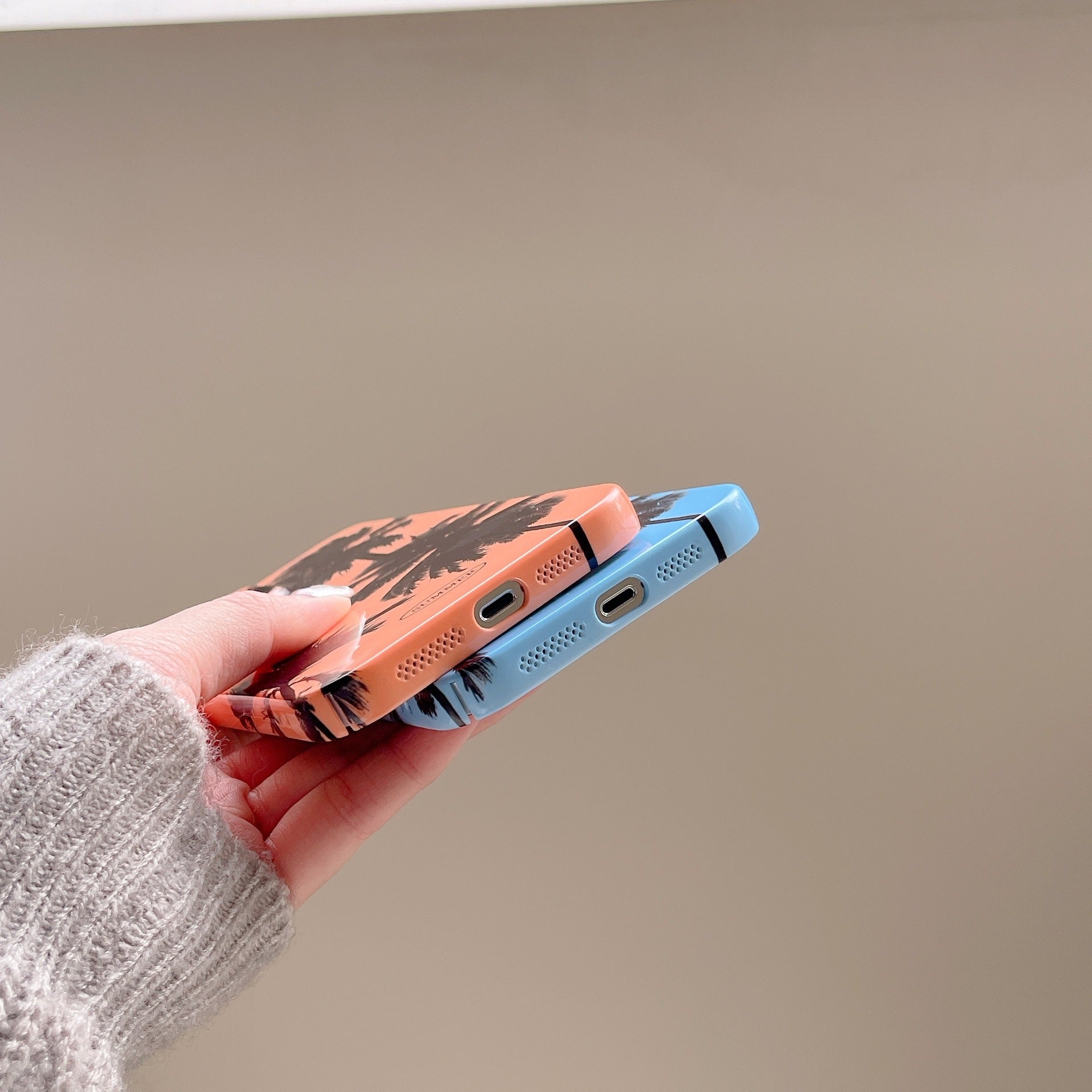 Hawaiian palm iPhone case